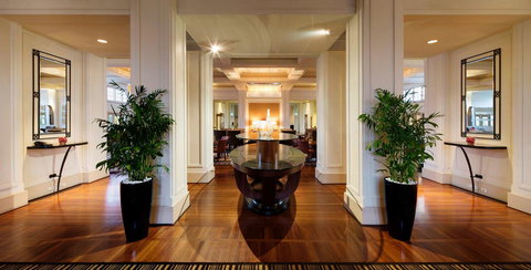 Hyatt Hotel Canberra - A Park Hyatt Hotel - Accommodation QLD 41