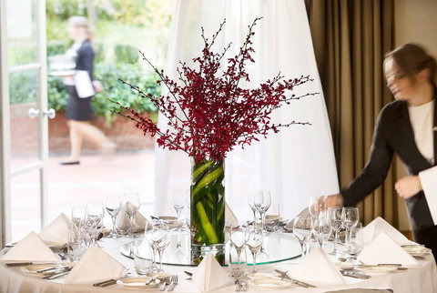 Hyatt Hotel Canberra - A Park Hyatt Hotel - Accommodation QLD 39