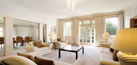 Hyatt Hotel Canberra - A Park Hyatt Hotel - Accommodation QLD 7