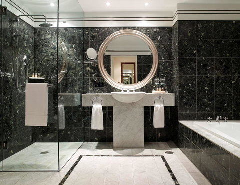 Hyatt Hotel Canberra - A Park Hyatt Hotel - Accommodation QLD 10