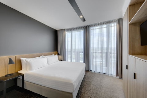 Vibe Hotel Canberra - Accommodation QLD 42