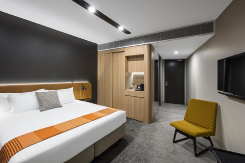 Vibe Hotel Canberra - Accommodation QLD 22