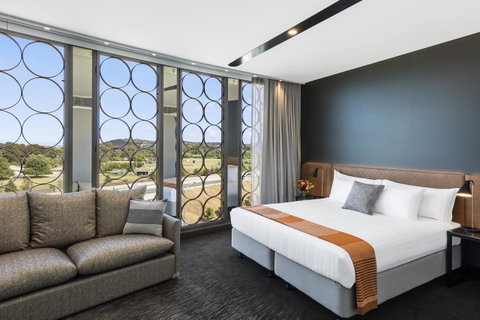 Vibe Hotel Canberra - Accommodation QLD 24