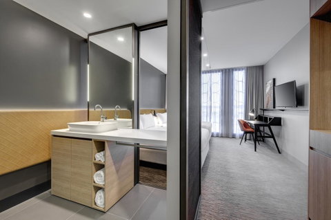 Vibe Hotel Canberra - Accommodation QLD 39