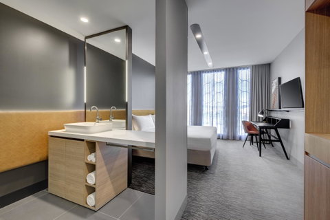 Vibe Hotel Canberra - Accommodation QLD 43