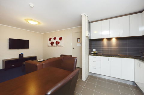 Ibis Styles Canberra - Accommodation QLD 36