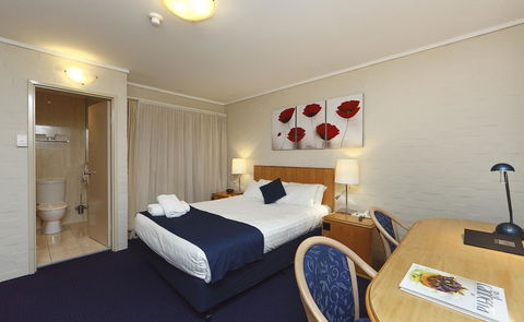 Ibis Styles Canberra - Accommodation QLD 9