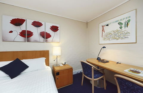 Ibis Styles Canberra - Accommodation QLD 41