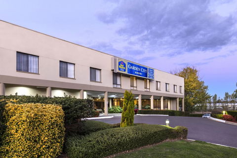 Garden City Hotel, Best Western Signature Collection - Accommodation QLD 2