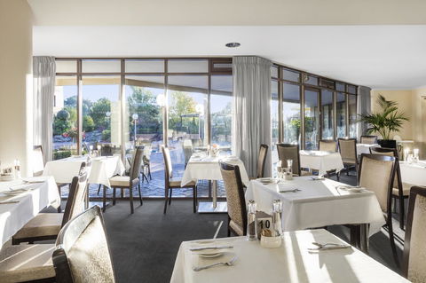 Garden City Hotel, Best Western Signature Collection - Accommodation QLD 28