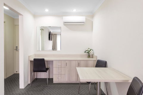 Garden City Hotel, Best Western Signature Collection - Accommodation QLD 19