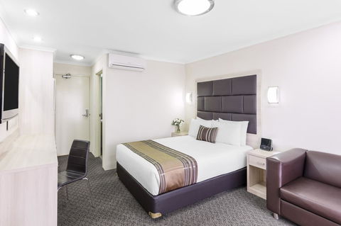 Garden City Hotel, Best Western Signature Collection - Accommodation QLD 3