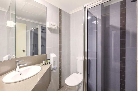 Garden City Hotel, Best Western Signature Collection - Accommodation QLD 25