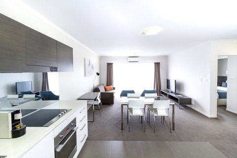Abode Tuggeranong - Accommodation QLD 2