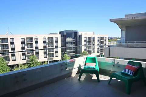 Realm Park 39 Barton ACT - Accommodation QLD 5