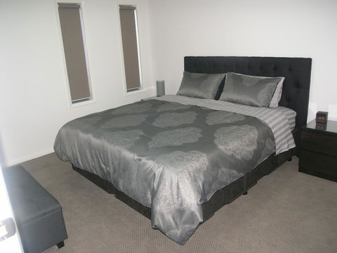 Kesh At Hudson Square - Accommodation QLD 17