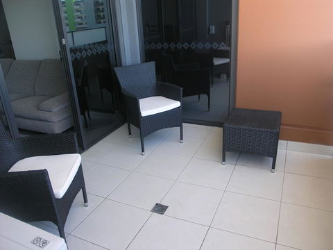 Kesh At Hudson Square - Accommodation QLD 33
