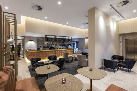 Deco Hotel Canberra - Accommodation QLD 3