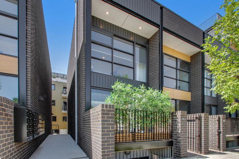 Accommodate Canberra - Parbery - Accommodation QLD 8