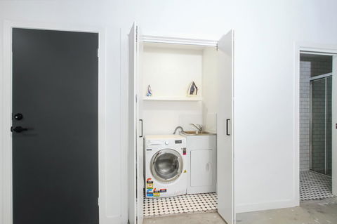 Accommodate Canberra - Parbery - Accommodation QLD 7