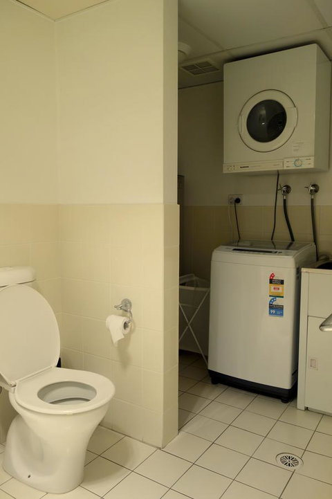 Kingston Comfy Apartment - Accommodation QLD 9