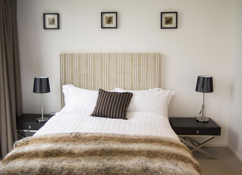 KUI - Manhattan Apartments - Accommodation QLD 9