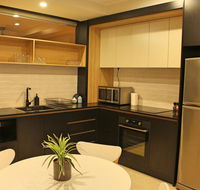Stylish Modern Cute as a Button - Braddon CBD - Accommodation QLD