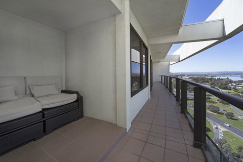 BreakFree Capital Tower Apartments - Accommodation QLD 35
