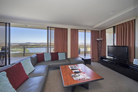 BreakFree Capital Tower Apartments - Accommodation QLD 29