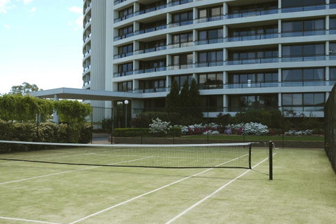 BreakFree Capital Tower Apartments - Accommodation QLD 18