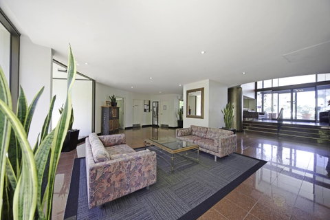 BreakFree Capital Tower Apartments - Accommodation QLD 21
