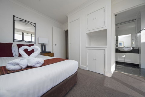 BreakFree Capital Tower Apartments - Accommodation QLD 39