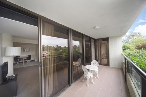 BreakFree Capital Tower Apartments - Accommodation QLD 23