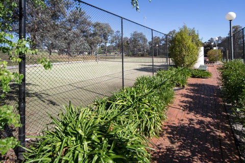 BreakFree Capital Tower Apartments - Accommodation QLD 19