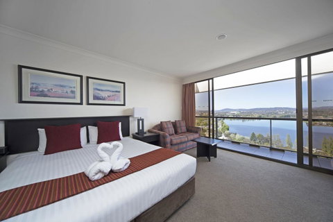 BreakFree Capital Tower Apartments - Accommodation QLD 38