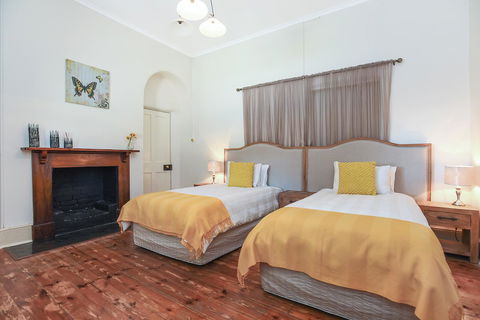 Wellington Courthouse - Accommodation QLD 29