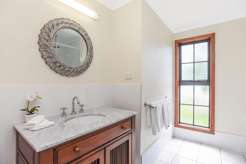 Wellington Courthouse - Accommodation QLD 19