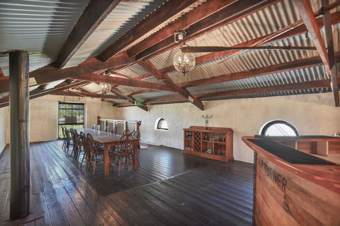 Wellington Courthouse - Accommodation QLD 27