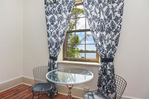 Wellington Courthouse - Accommodation QLD 14