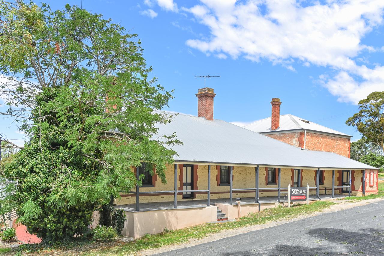Geranium SA Accommodation QLD