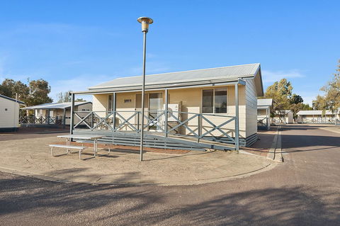 Port Broughton Tourist Park - Accommodation QLD 37