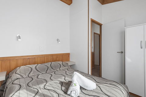 Port Broughton Tourist Park - Accommodation QLD 14