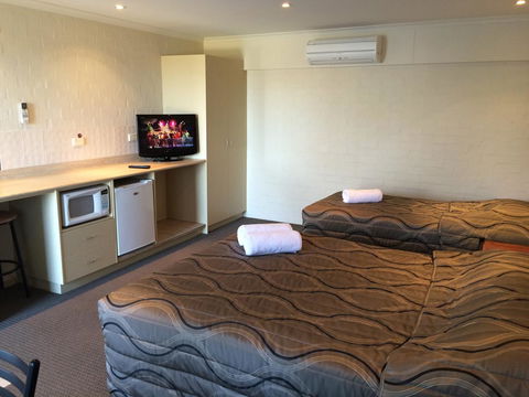 Heritage House Motel & Units - Accommodation QLD 29