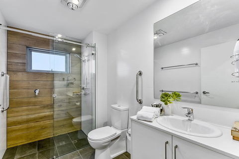 Bonnies Of Beachport - Accommodation QLD 17