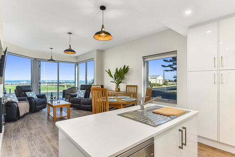 Bonnies Of Beachport - Accommodation QLD 13