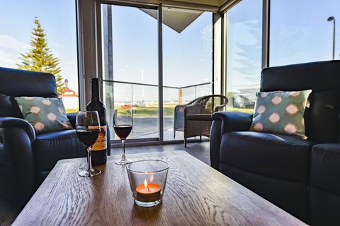 Bonnies Of Beachport - Accommodation QLD 33