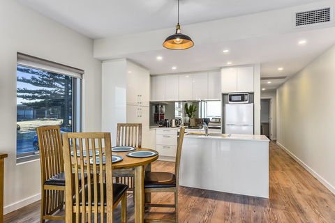 Bonnies Of Beachport - Accommodation QLD 15