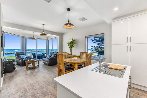 Bonnies Of Beachport - Accommodation QLD 40