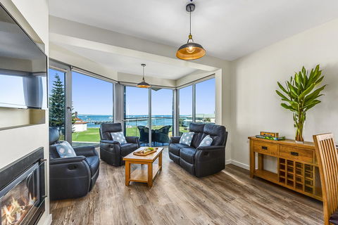 Bonnies Of Beachport - Accommodation QLD 1