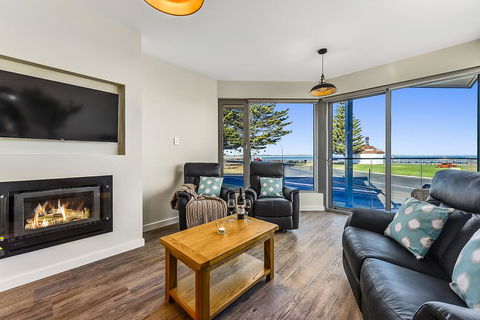 Bonnies Of Beachport - Accommodation QLD 14